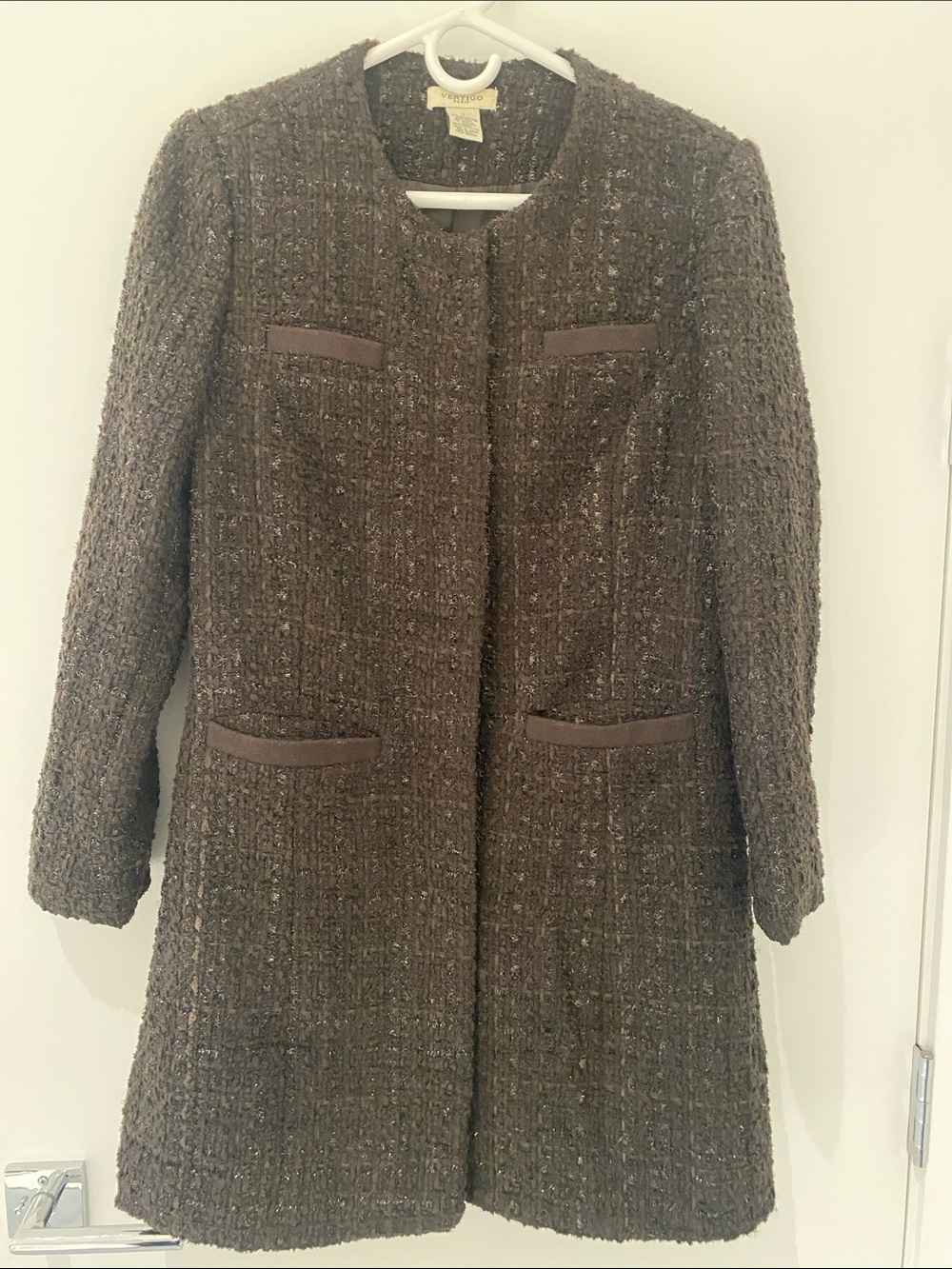 Vertigo Paris Black Boucle Coat Jacket Car Coat
Round Collar/Neckline Small